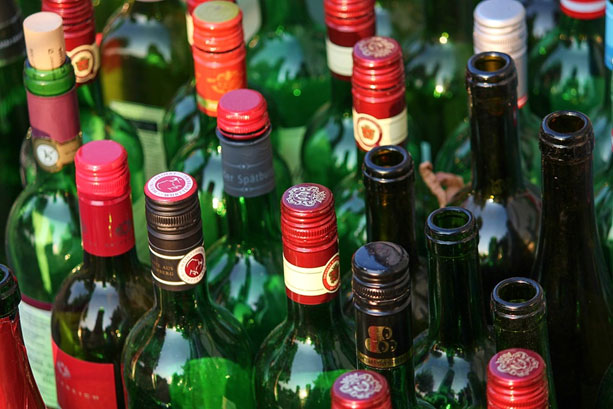 What Is Alcohol Poisoning Symptoms And Risk Factors Of Alcohol Poisoning